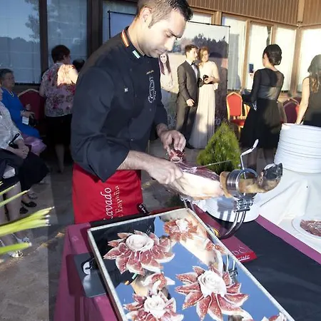 ホリデーパーク Complejo Rural El Prado 3*