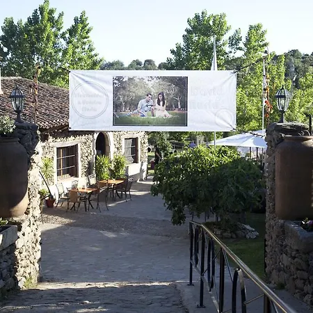 Complejo Rural El Prado ホリデーパーク 3*