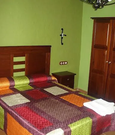 ホリデーパーク Complejo Rural El Prado Logrosán